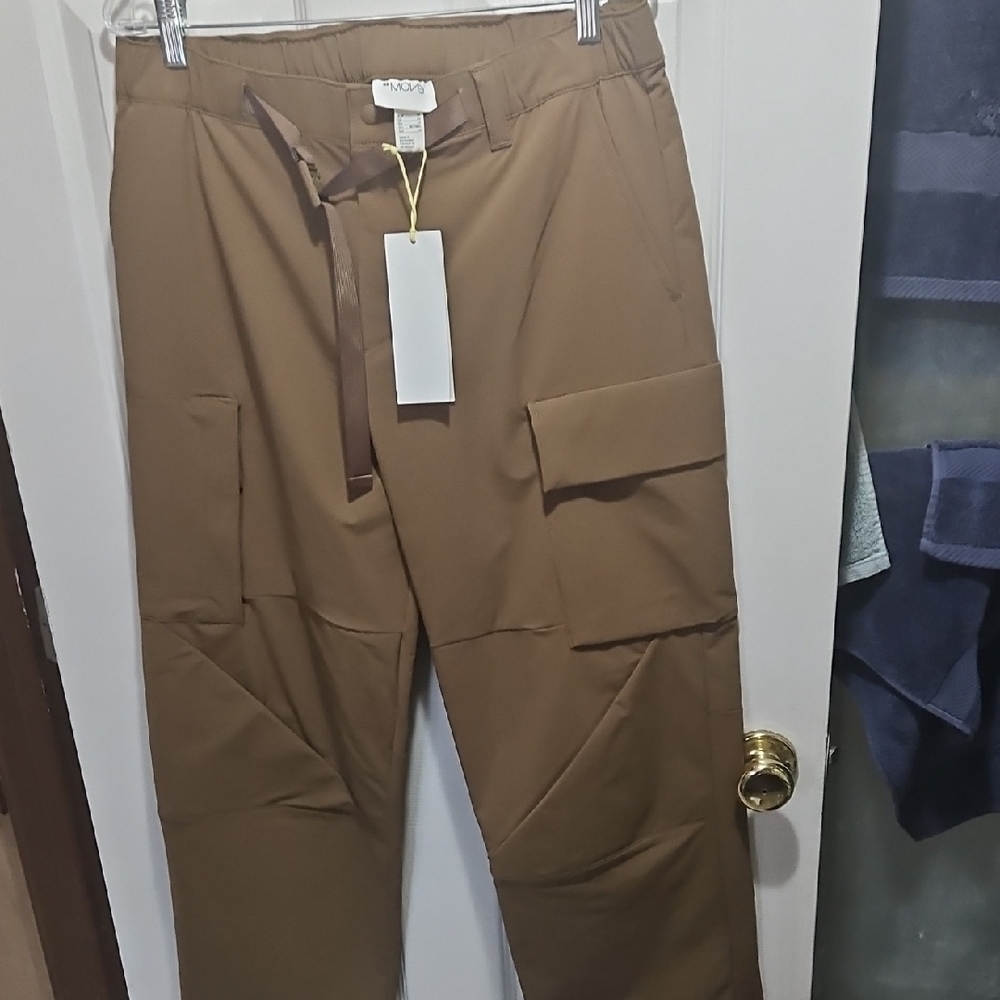 Brown Cargo Pants with Drawstring Waist and Relaxed Fit